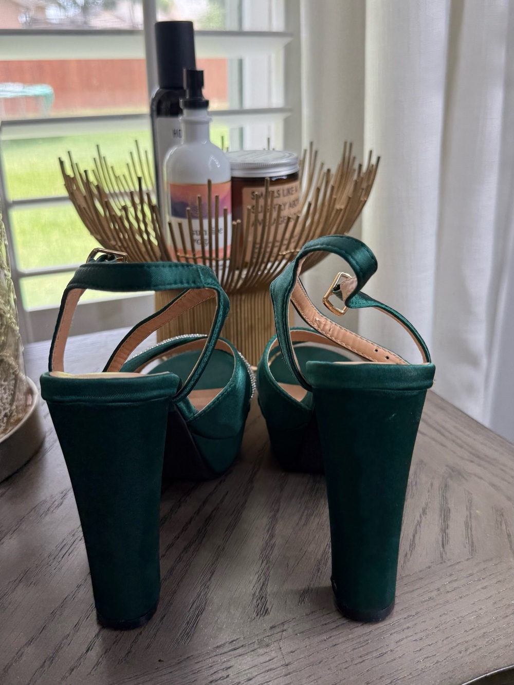 Used Top Moda Emerald Green Rhinestone Platform Heels - Picture 6 of 6